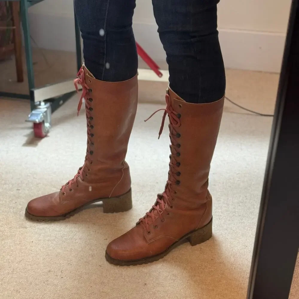 Vtg FRYE 60s 70s Women's 10 B Boots Brown Leather Lace Up Campus Stacked Heel - Picture 13 of 16